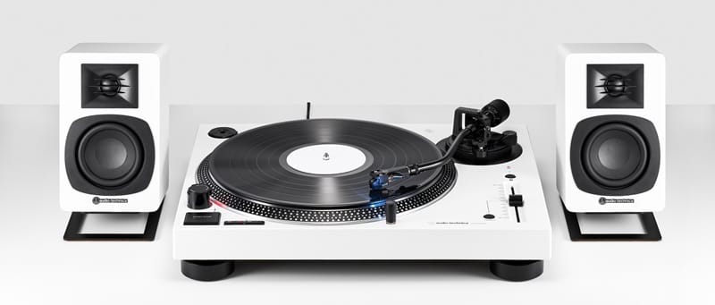 Audio-Technica AT-LP120XBT-USB platenspeler met Audio-Technica AT-SP3X actieve speakers